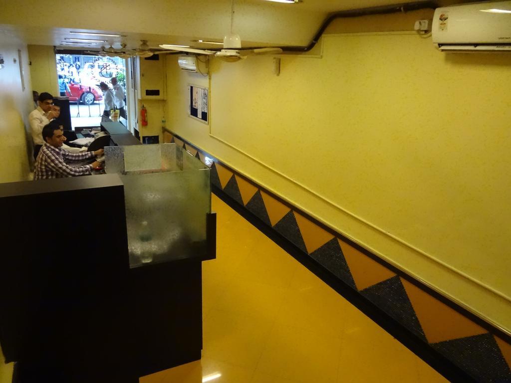 Hotel New Bengal Bombay Extérieur photo