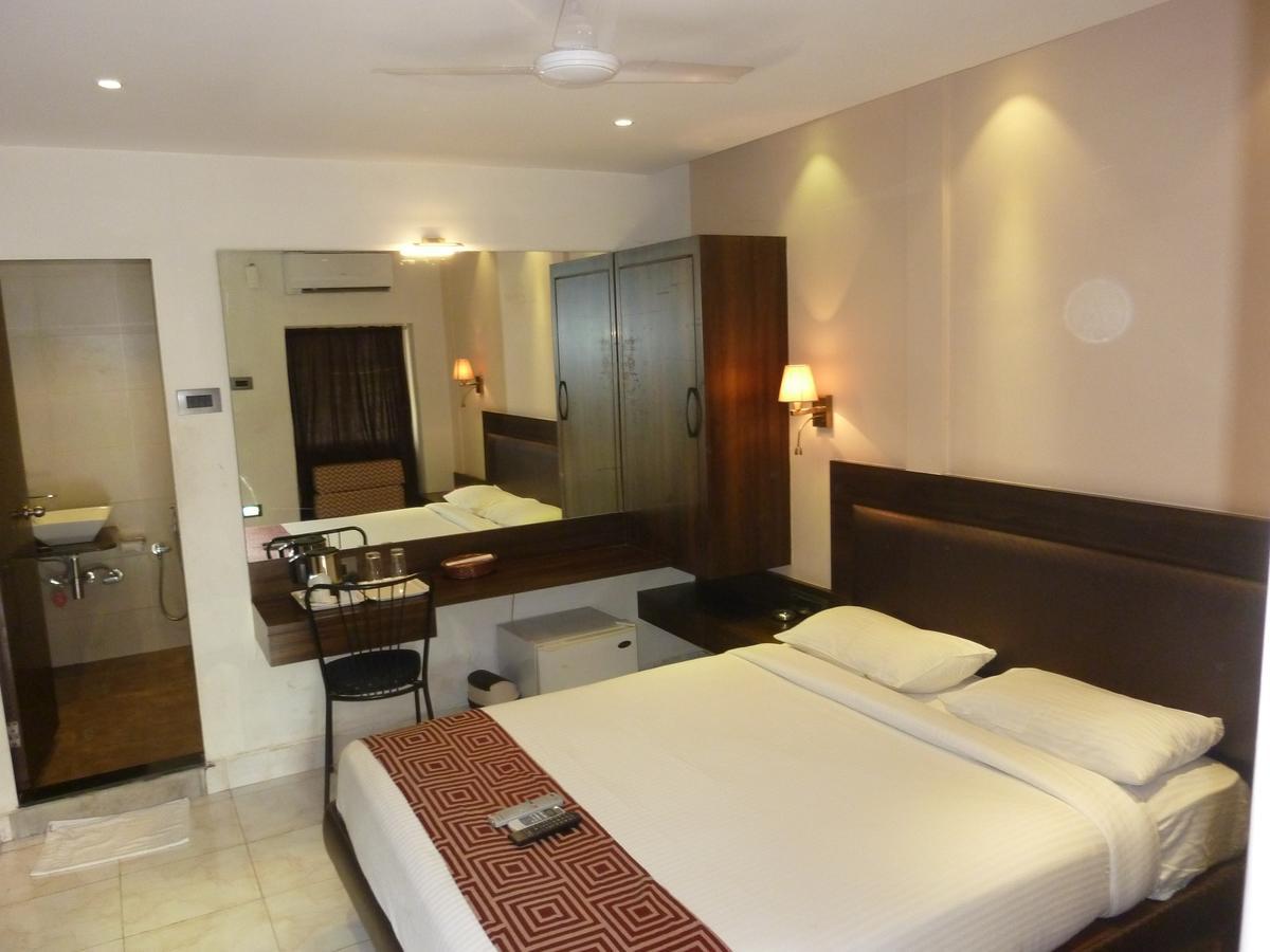 Hotel New Bengal Bombay Extérieur photo
