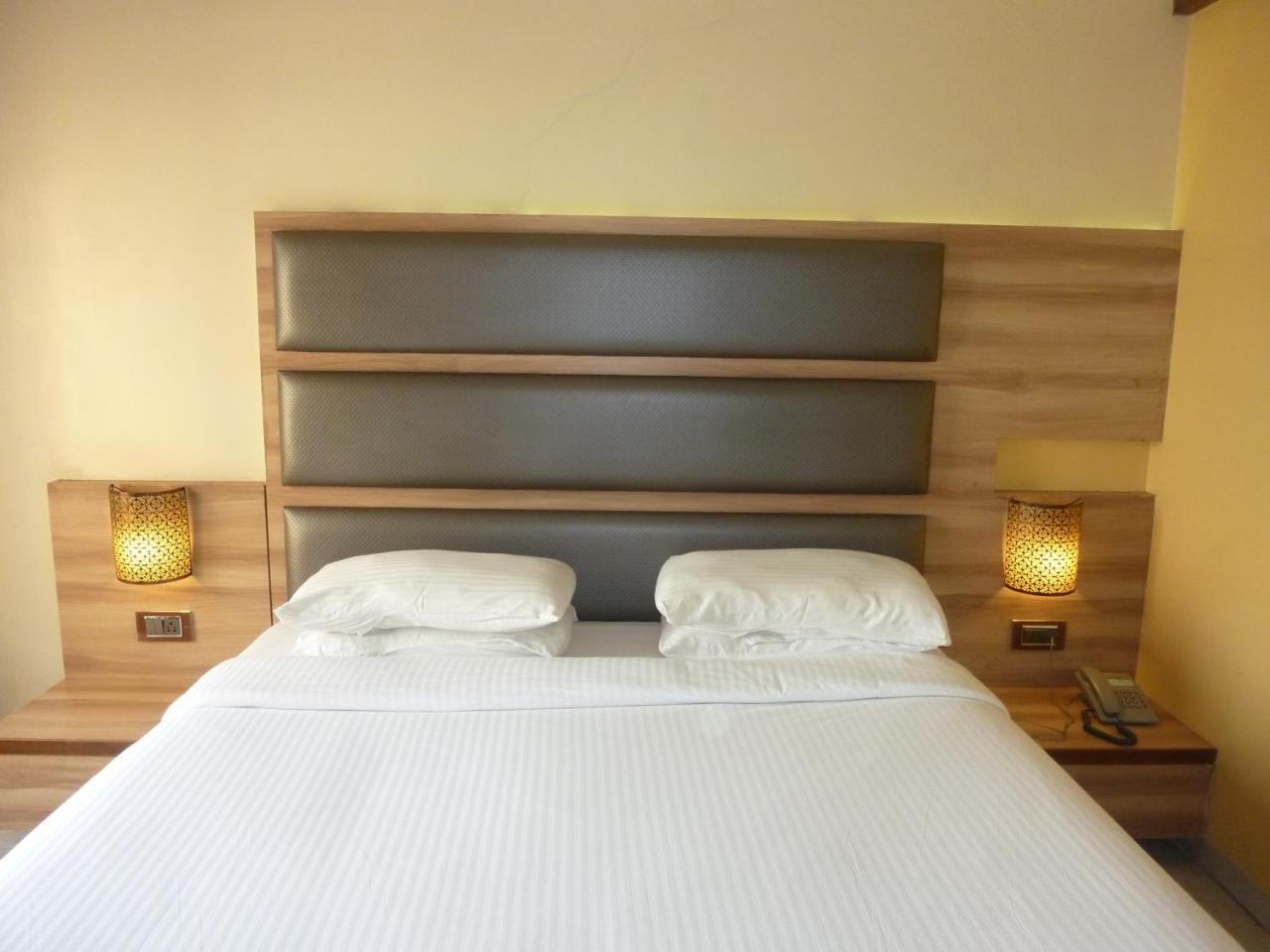 Hotel New Bengal Bombay Extérieur photo