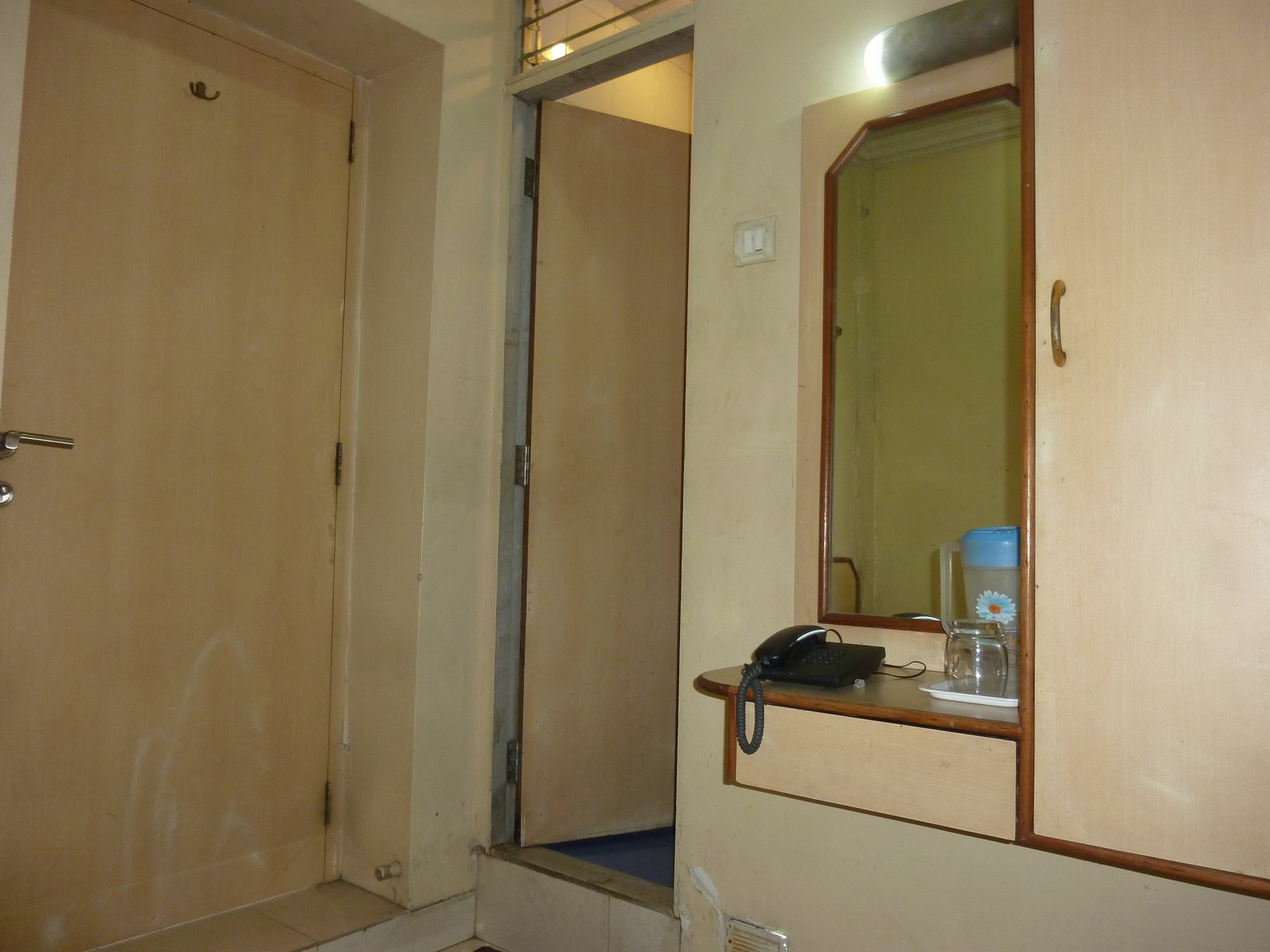 Hotel New Bengal Bombay Extérieur photo